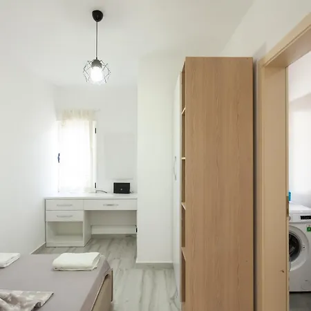 Apartment The Rooftop By Ps Golem (Tirana)